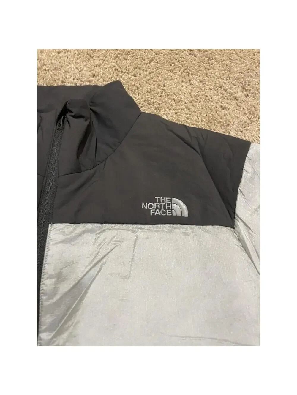 Men’s The North Face Centric Jacket M Medium Gray Wind stopper Lightweight